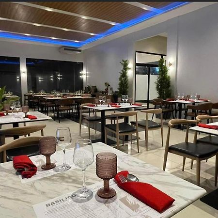 Luisita Central Park Hotel Tarlac City Eksteriør bilde