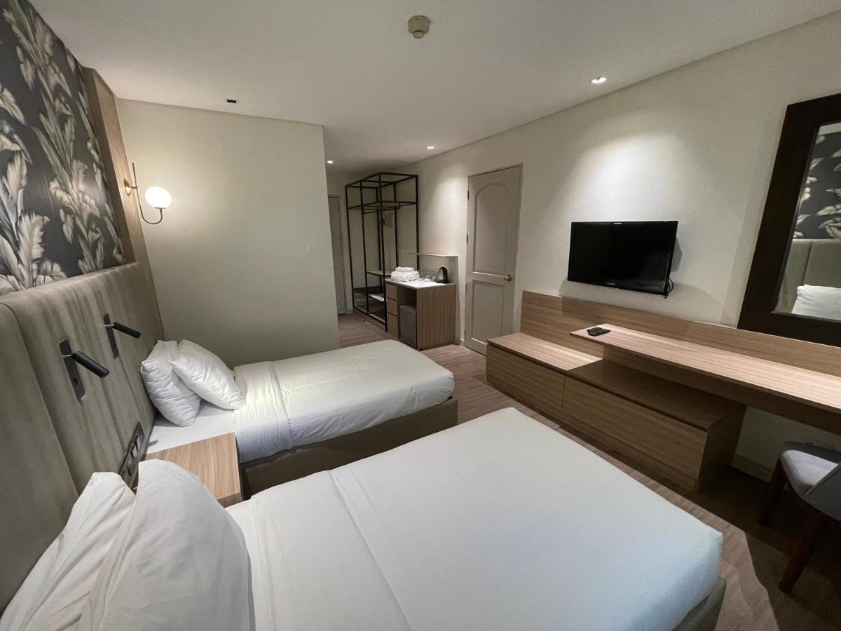 Luisita Central Park Hotel Tarlac City Rom bilde