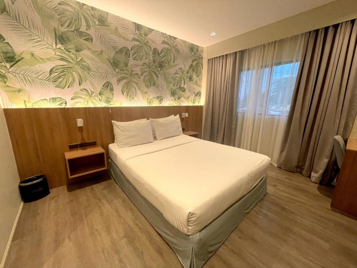 Luisita Central Park Hotel Tarlac City Eksteriør bilde