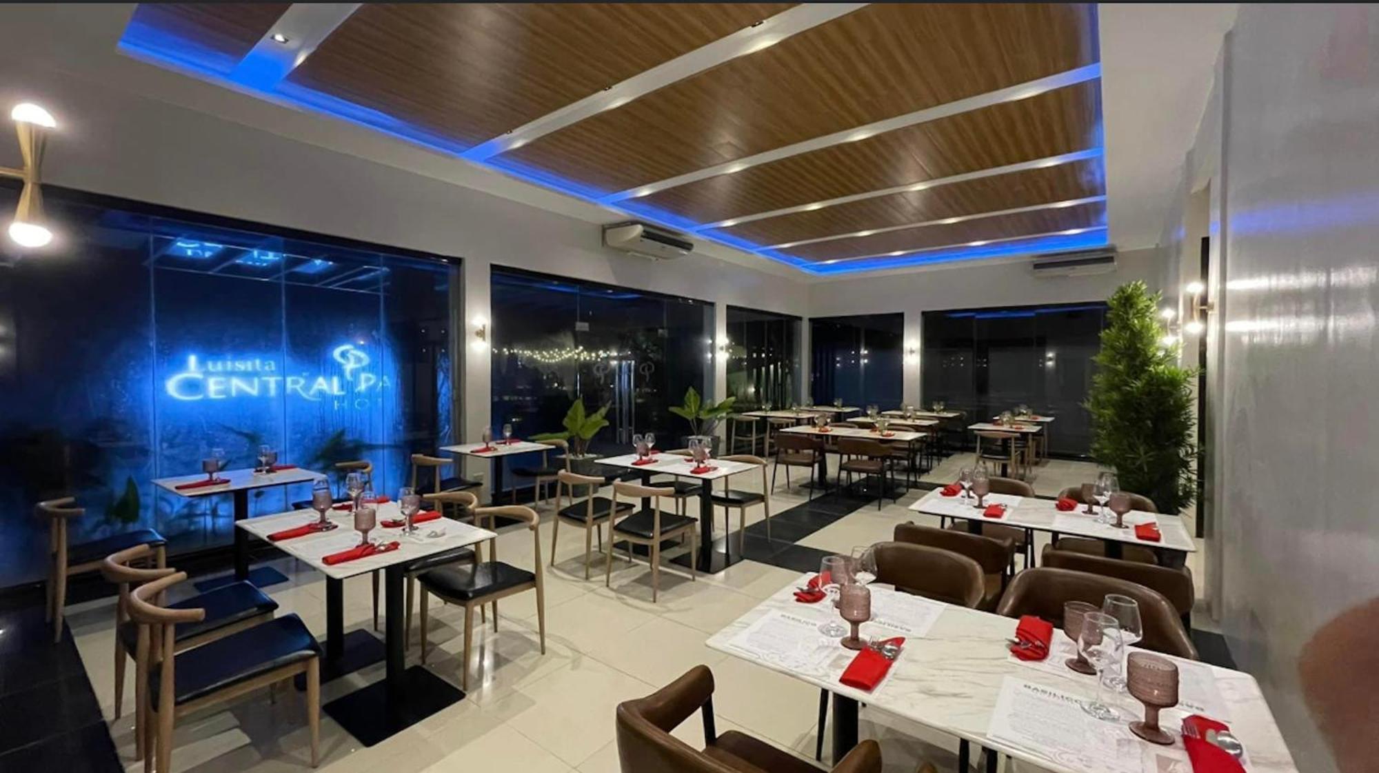 Luisita Central Park Hotel Tarlac City Eksteriør bilde