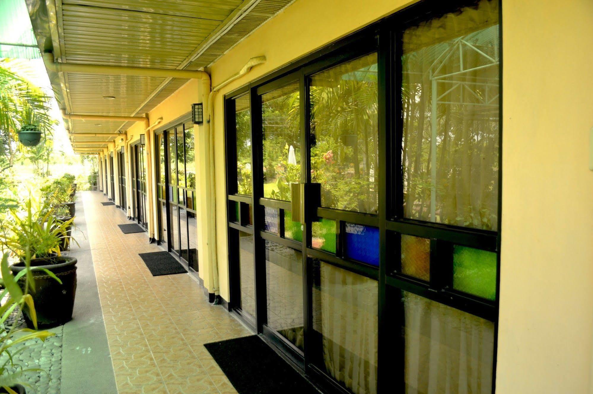 Luisita Central Park Hotel Tarlac City Eksteriør bilde