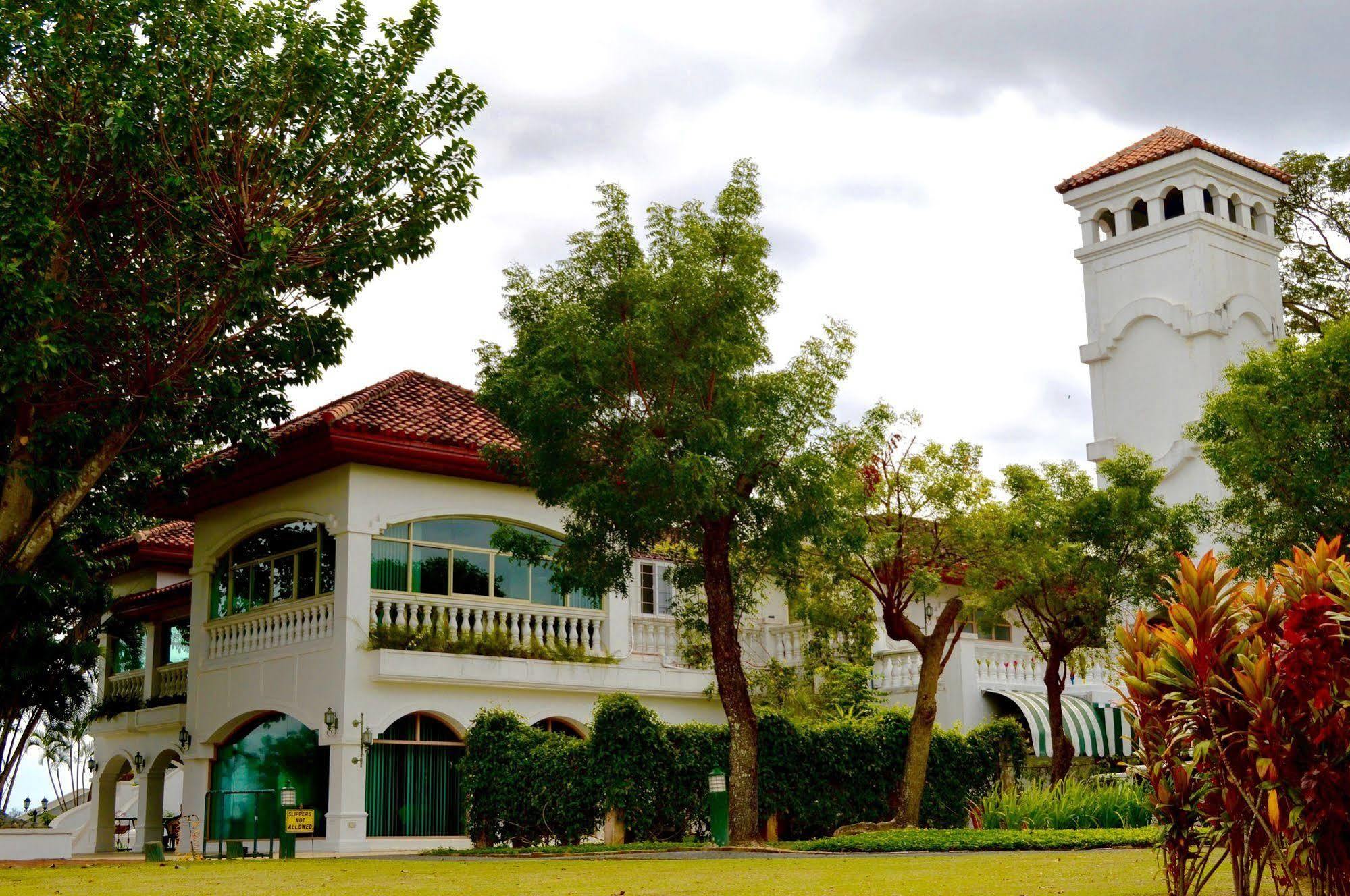 Luisita Central Park Hotel Tarlac City Eksteriør bilde